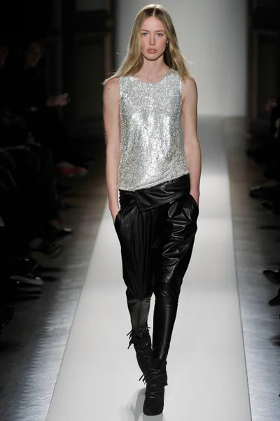 Look 27